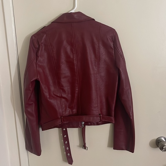 Burgundy leather Jacket - Picture 2 of 2